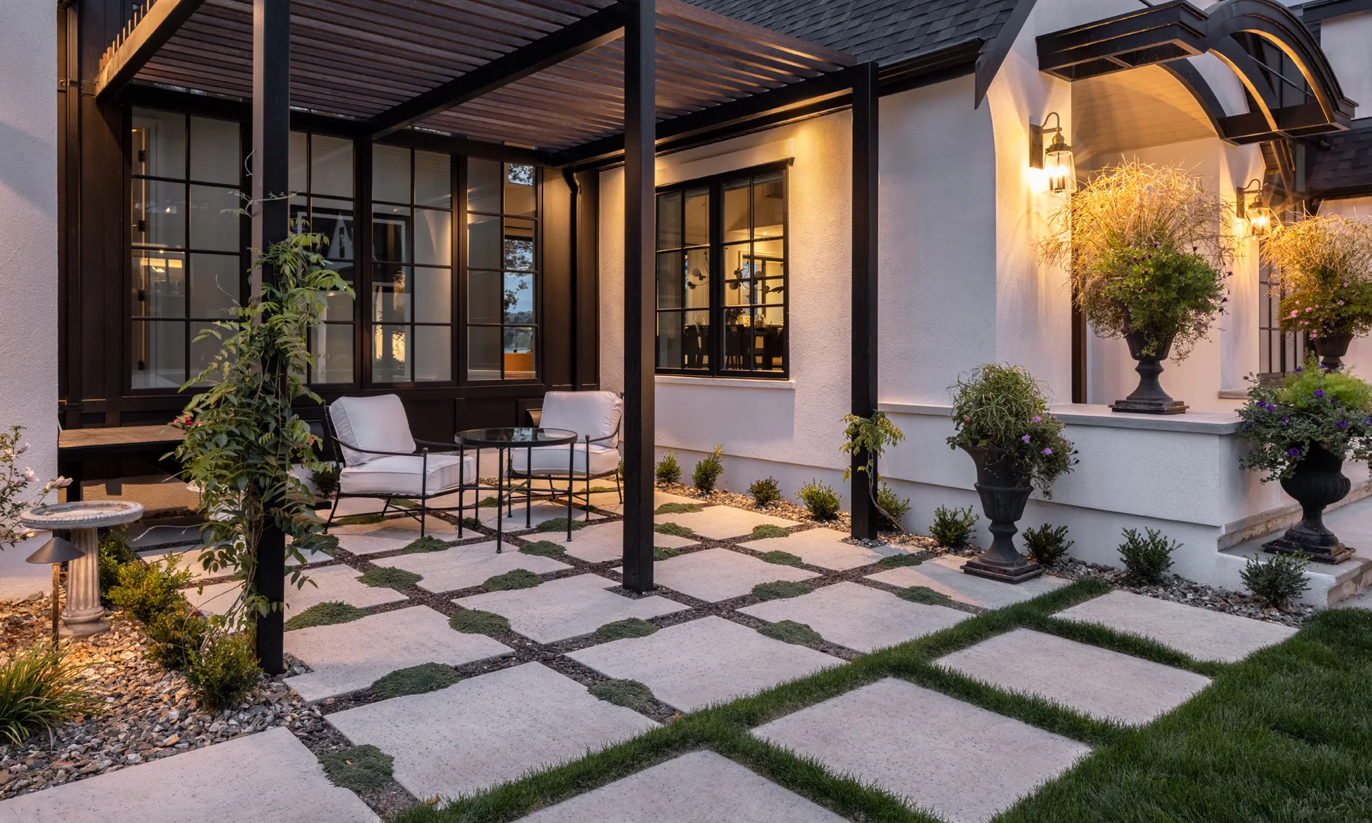garden with outdoor lighting and walkway