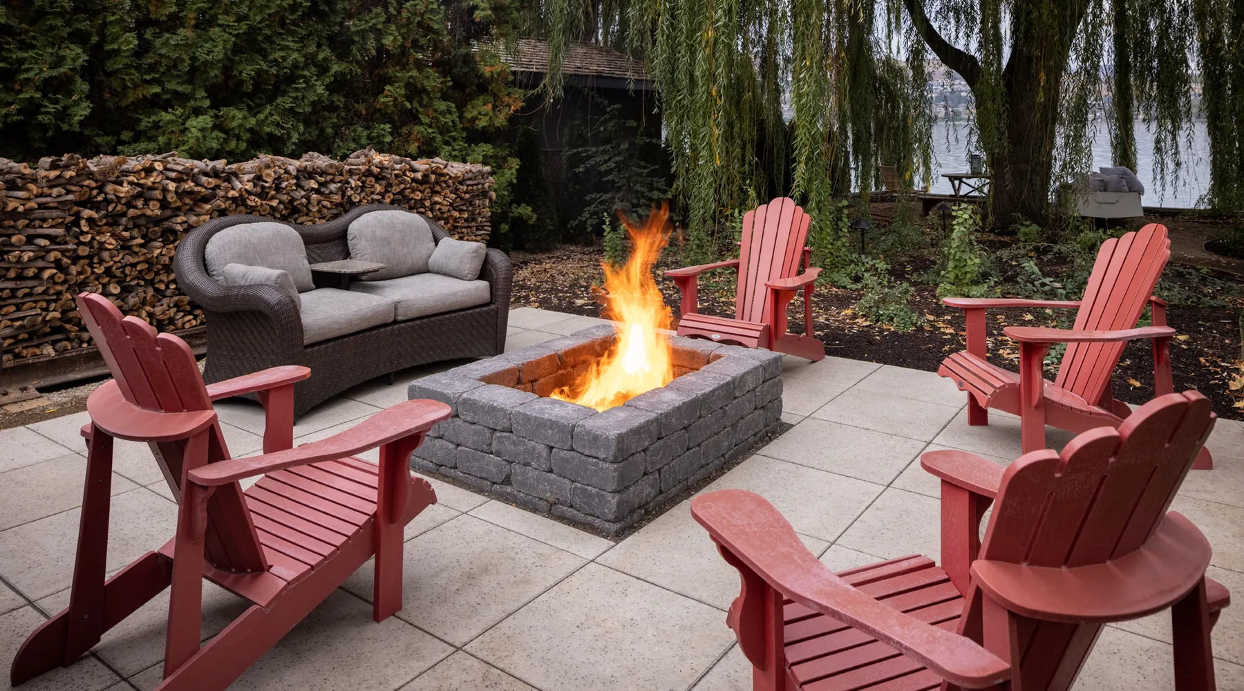 firepit with paver stones